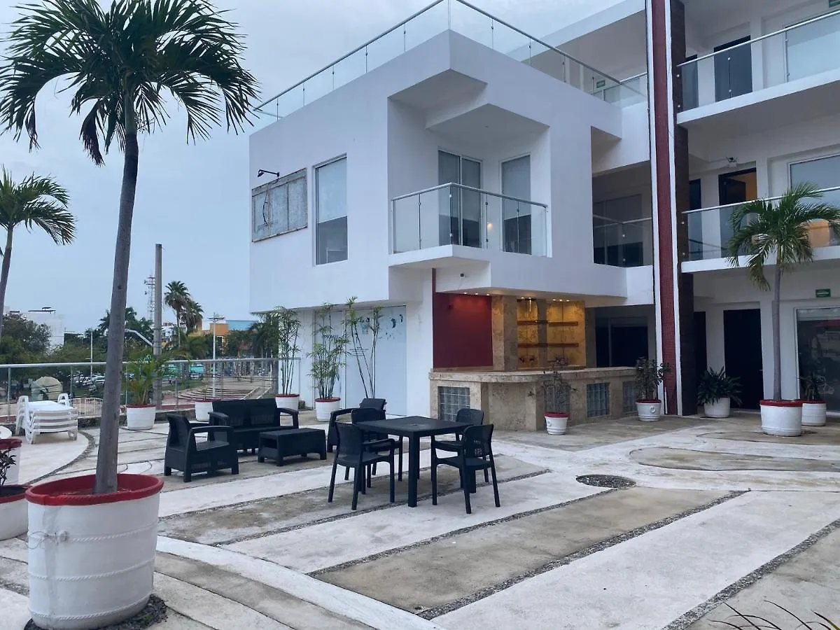 Cache Hostel & Hotel (Adults Only) Playa del Carmen 3*,  Mexico