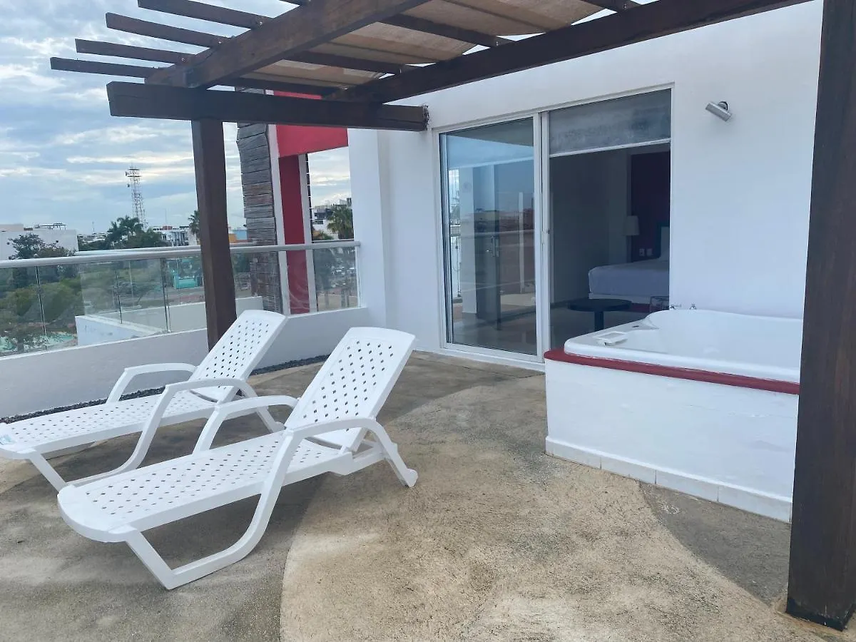 Cache Hostel & Hotel (Adults Only) Playa del Carmen 3*,